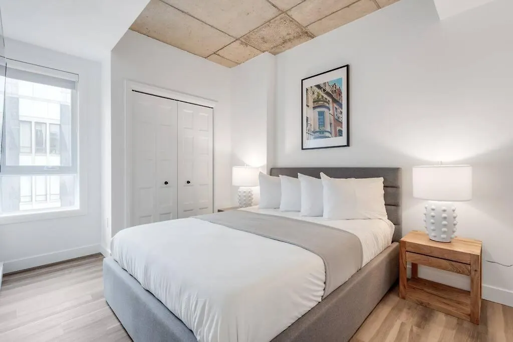 Initial / New Yorker / Centre-Ville De Quebec Apartment