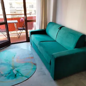 https://charmant-f1-prs-tramway-et-plage.fr-provencehotel.com